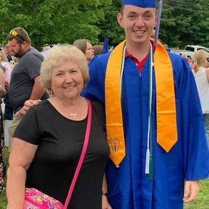 Meet your Posher, Beverly